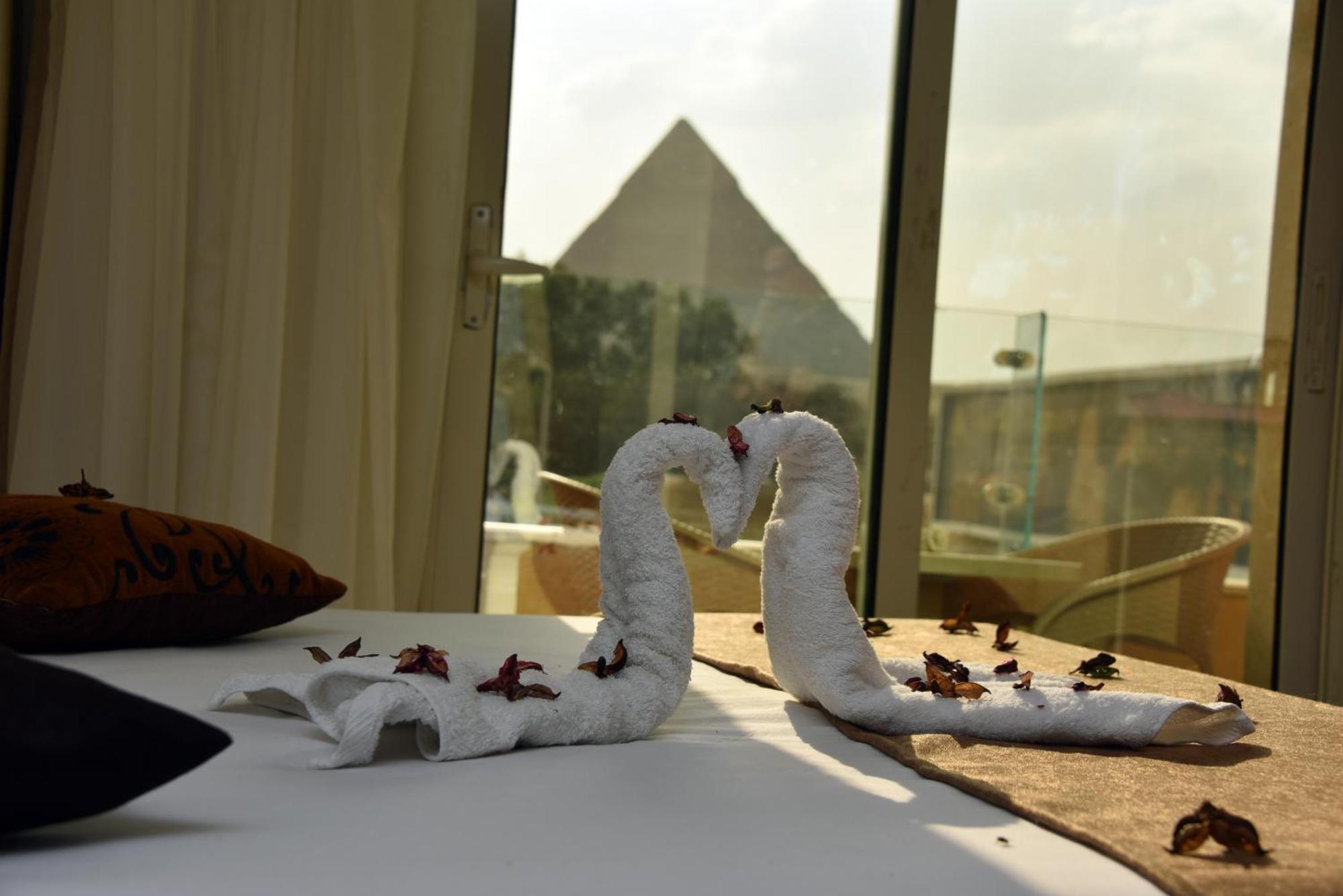 Giza Pyramids View Inn Kafret el-Gabal Exterior foto